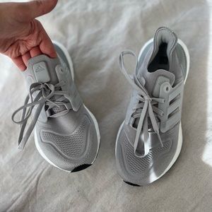 Adidas ultraboost 22